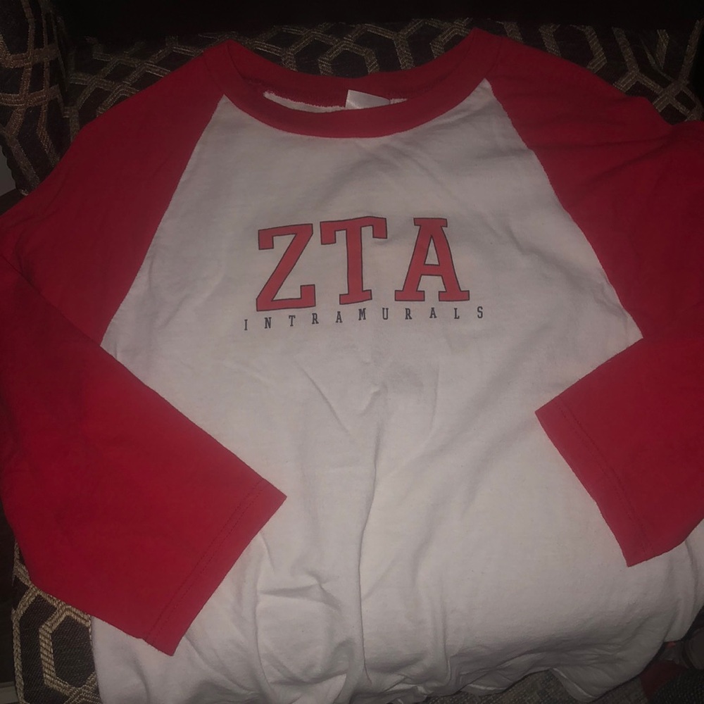 Men’s Red and White Raglan Baseball Style T-Shirt